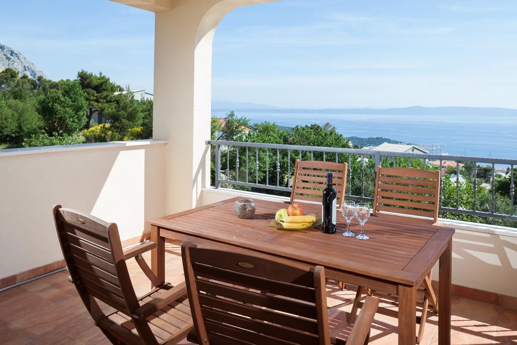 Apartments Fiona - Away From City Crowds Makarska Cameră foto